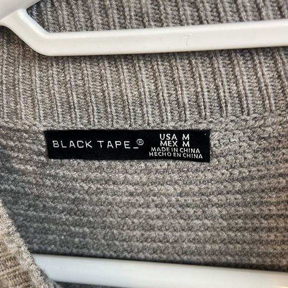 Black Tape sweater dress, excellent condition, no flaws - Picture 7 of 8